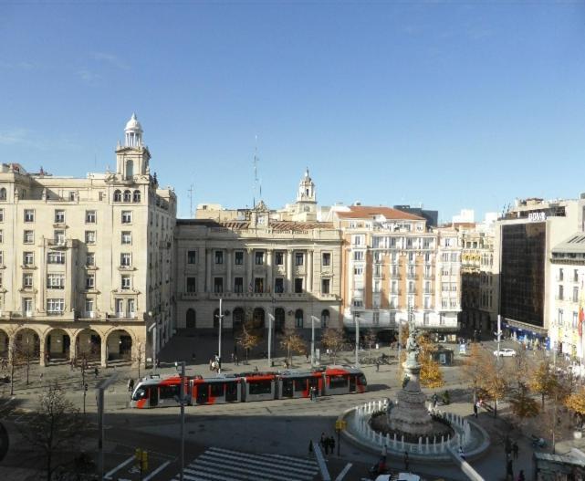 Apartamento En El Centro De Zaragoza "El Rubi Del Pilar" Exterior photo